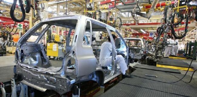 توقف تولید در ۲۸ شرکت خودروسازی